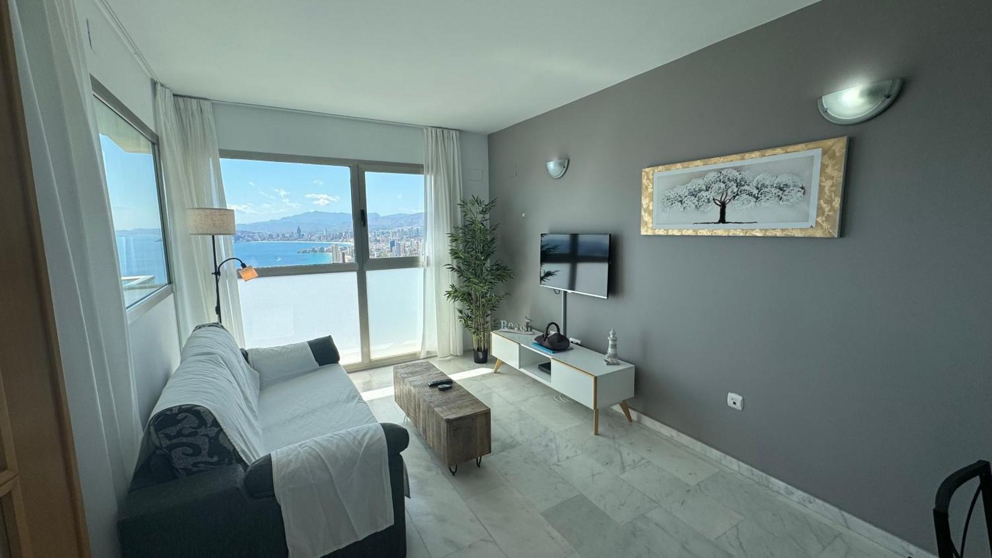 2-Bedroom Apartment With Sea Views Benidorm Kültér fotó